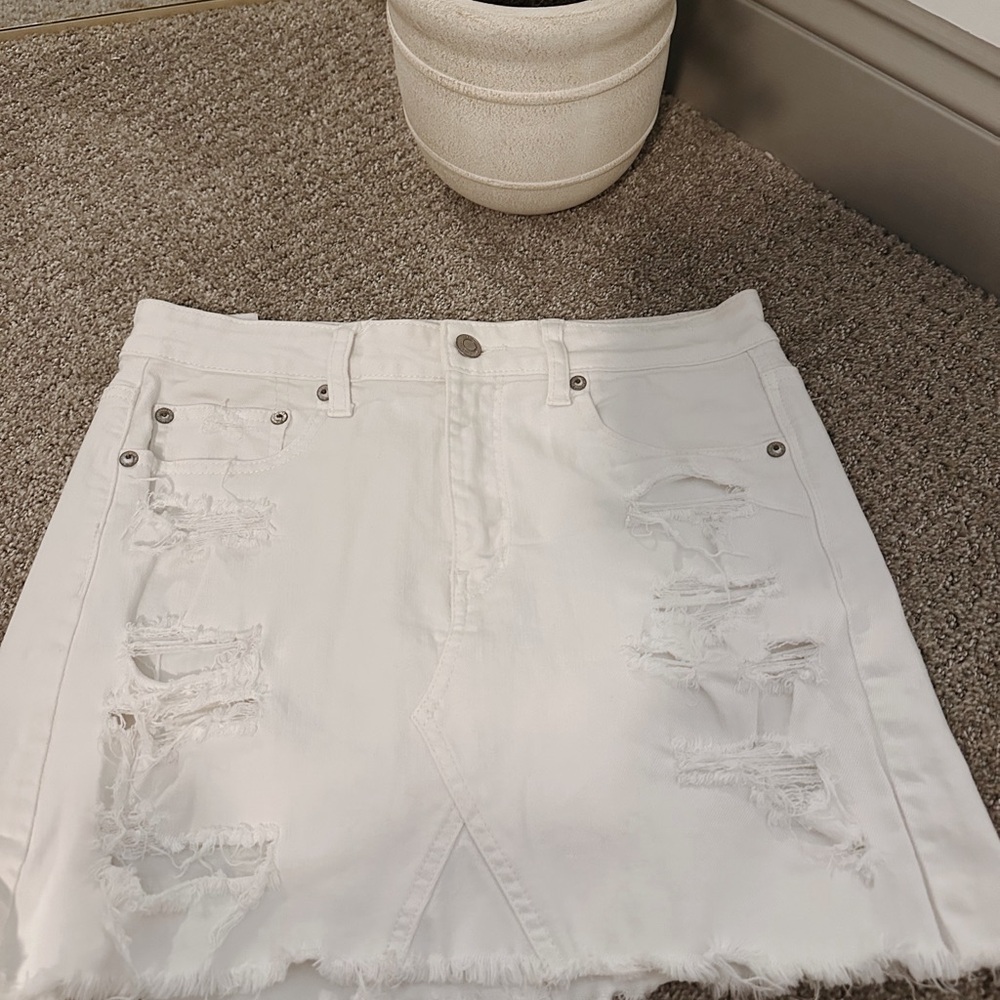 American Eagle Outfitters White Ripped Mini Skirt